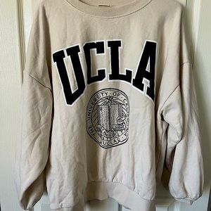 UCLA oversized sweatshirt